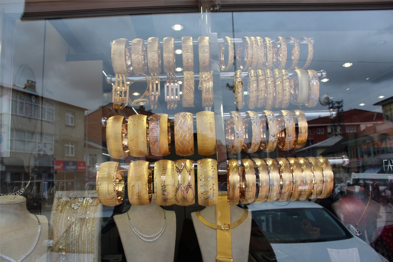 Şiran'da Çeyrek Altın Kalmadı 3