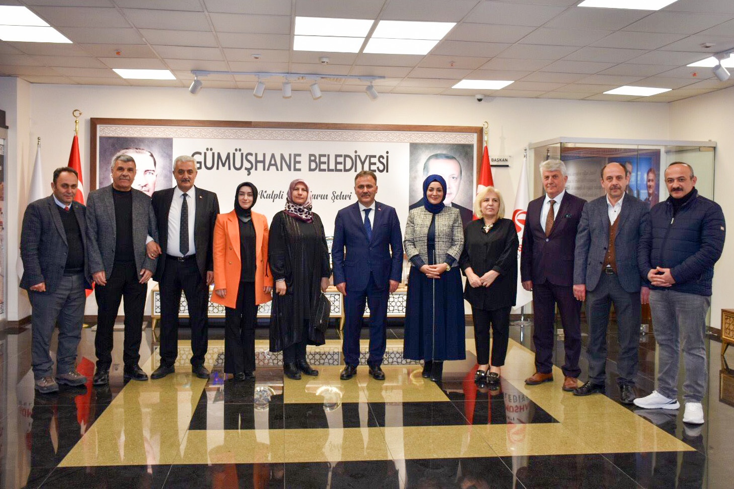 Başkan Çimen’den Belediye Meclis üyelerine teşekkür plaketi 6