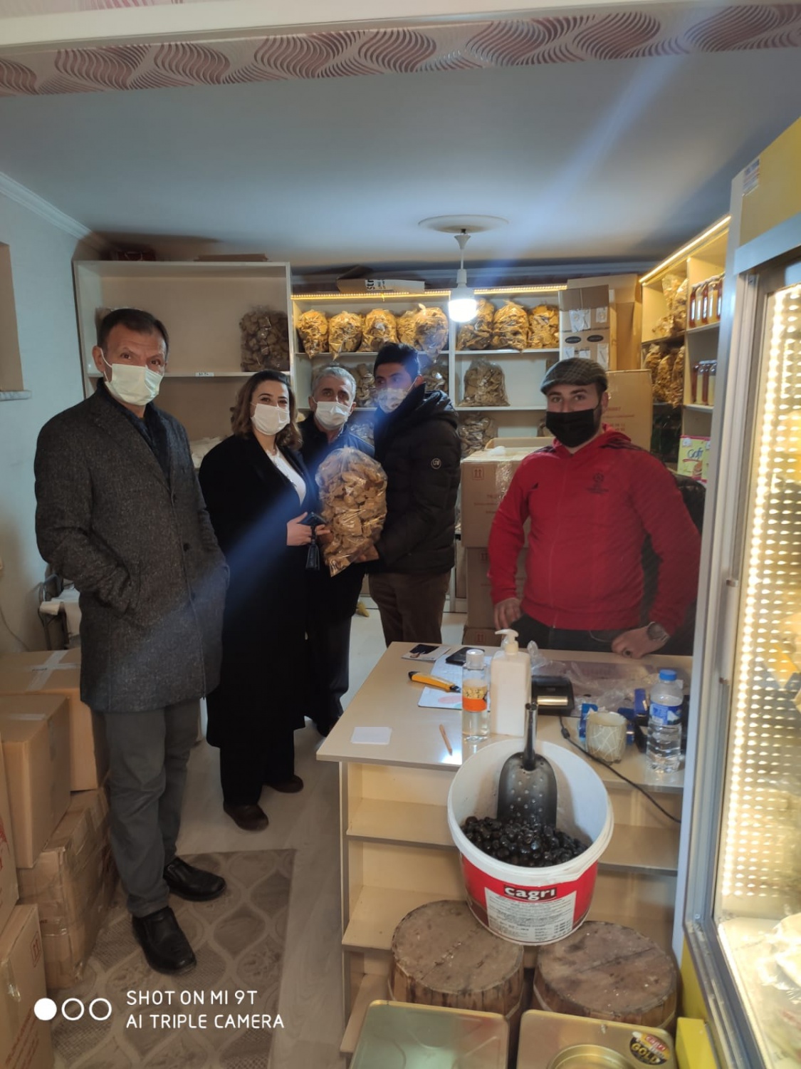 Kurt: Ekonomik hayat felç oldu 2