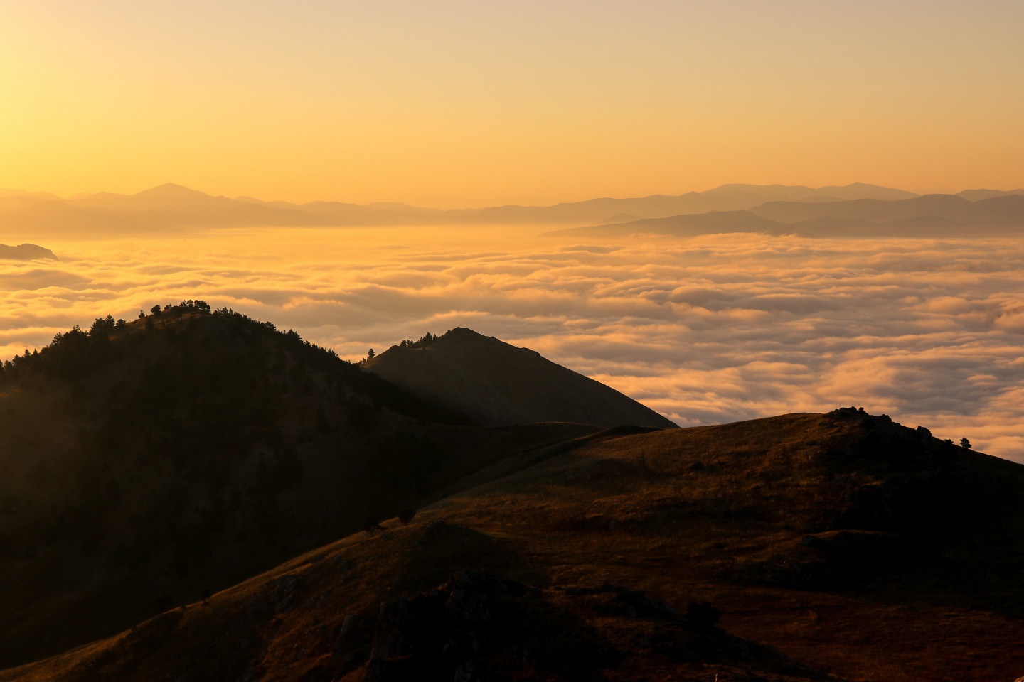 Gümüşhane'de gün doğumu böyle görüntülendi 6