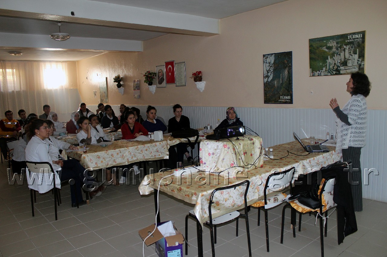 Şiran'da Zoonoz Hastalıklar Konulu Seminer Gerçekleşti 1