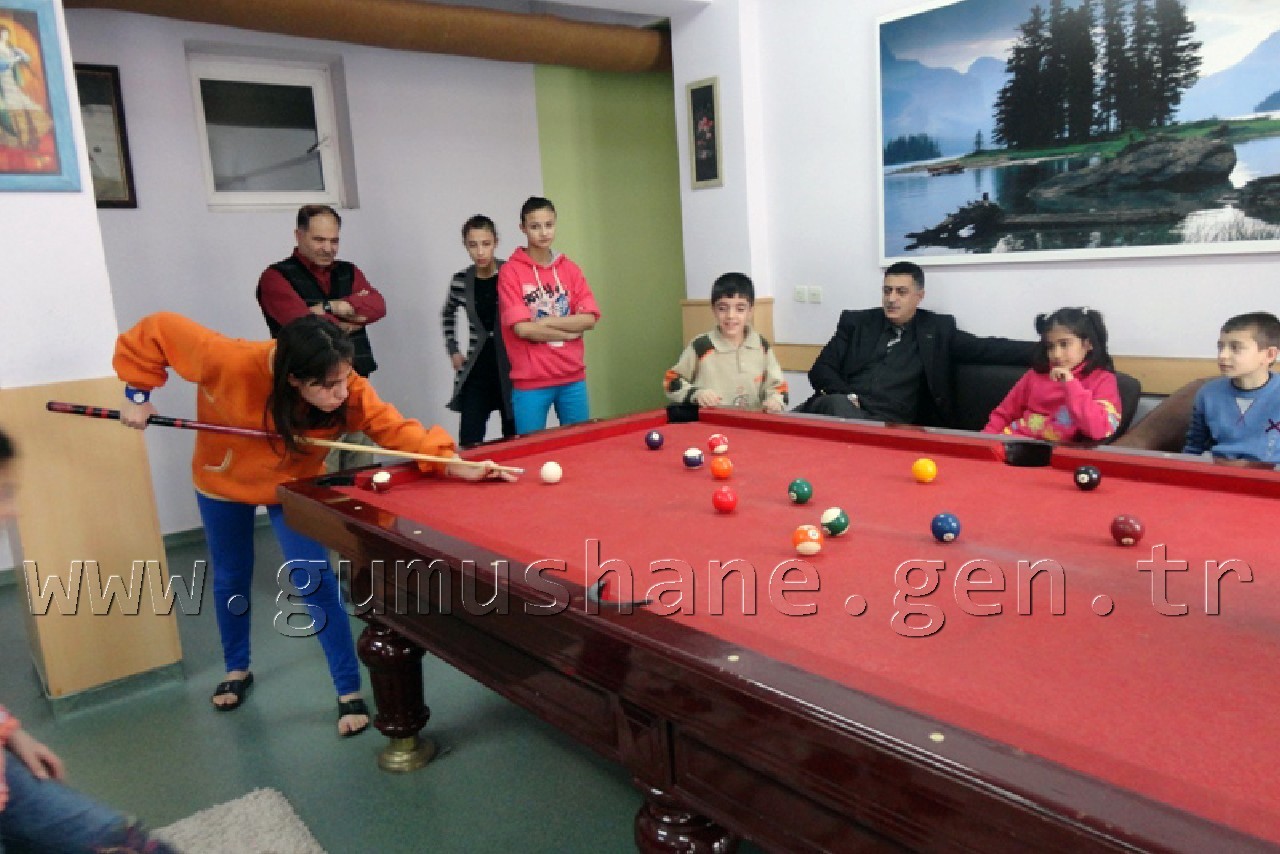Yurt Öğrencilerine Bilardo Turnuvası 1