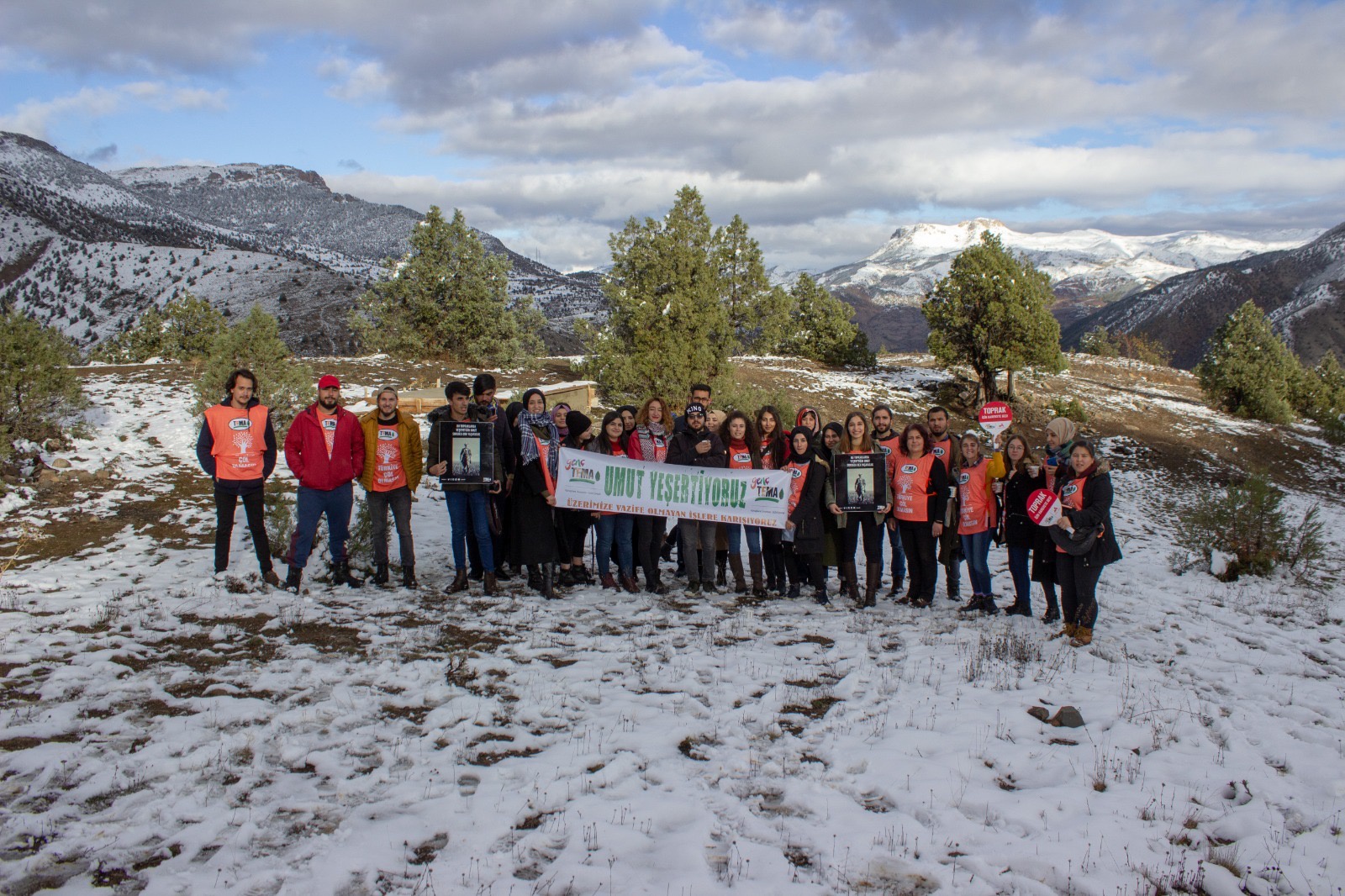 TEMA 500 fidanı toprakla buluşturdu 24