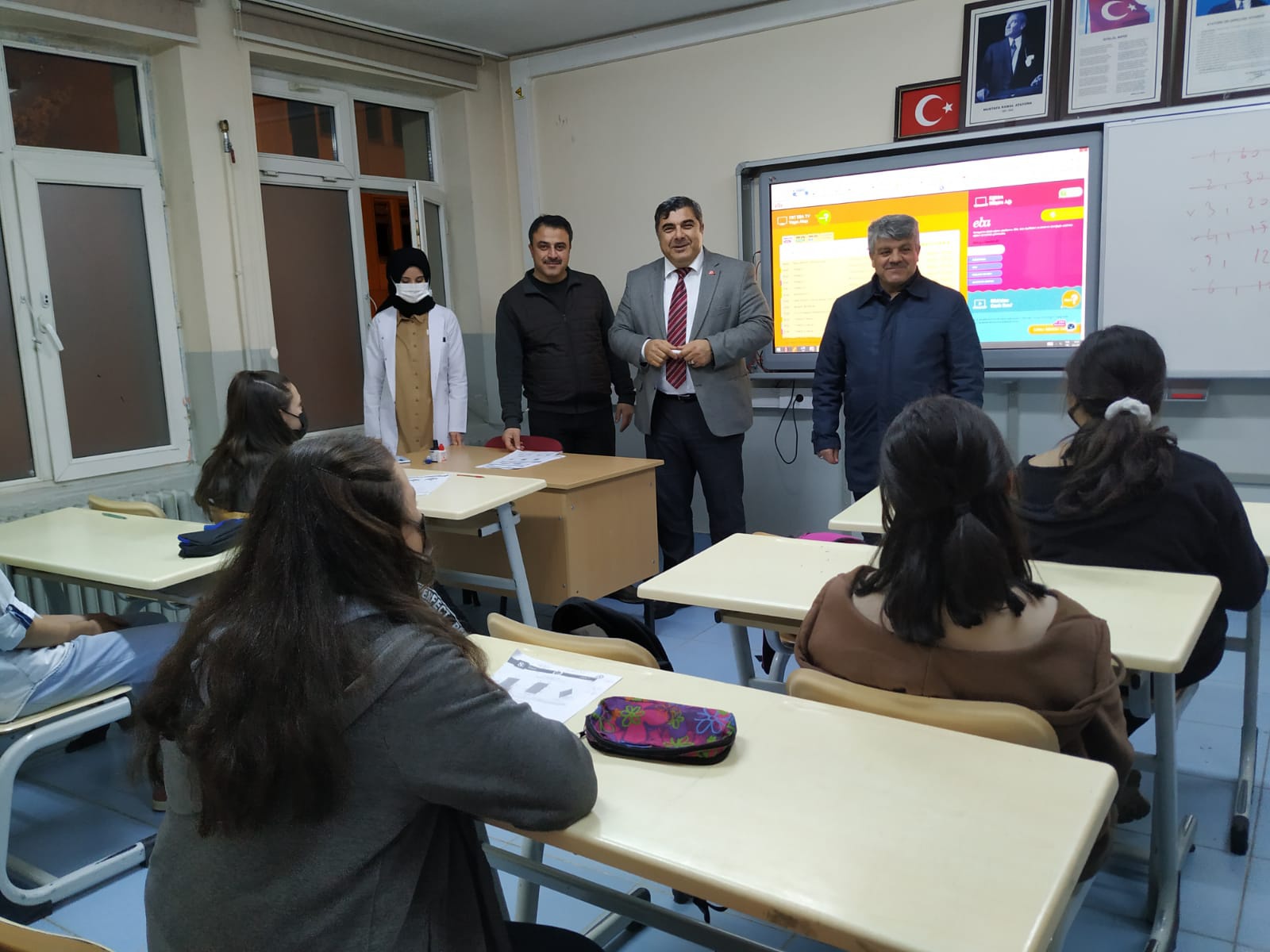 Sünnetci fedakar öğretmenlere teşekkür etti 1