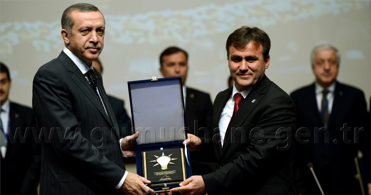 Başbakan Erdoğan'dan Çimen'e Başarı Ödülü 1