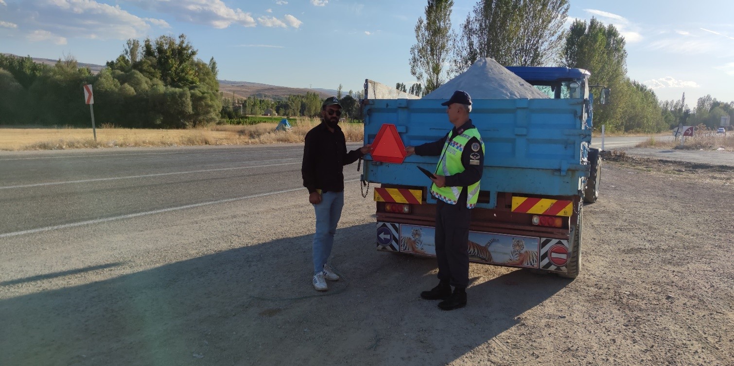 Jandarma’dan trafik güvenliği eğitimi 2