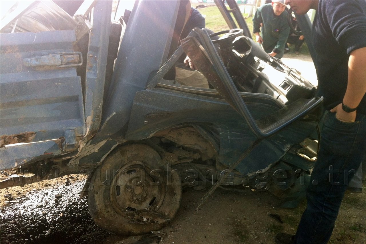 Şiran'da Trafik Kazası: 4 Yaralı 3