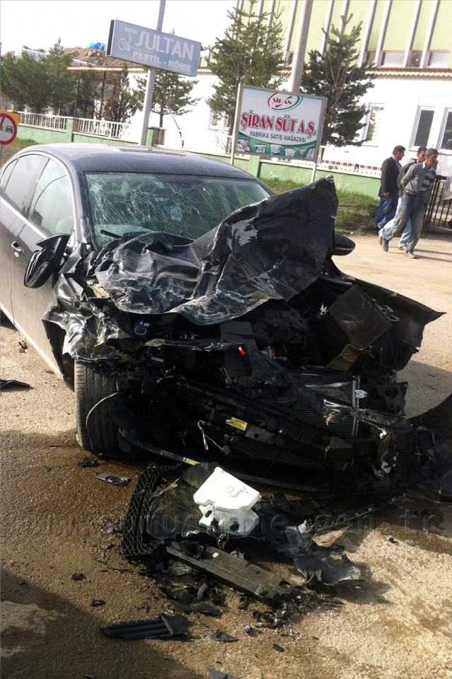 Şiran'da Trafik Kazası: 4 Yaralı 4