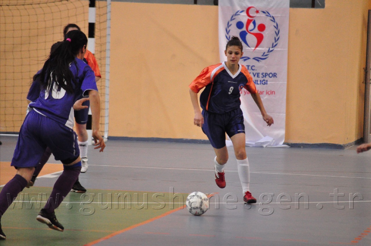 Gümüşhane Üniversitesi Fırtına Gibi Esti:13-5 3