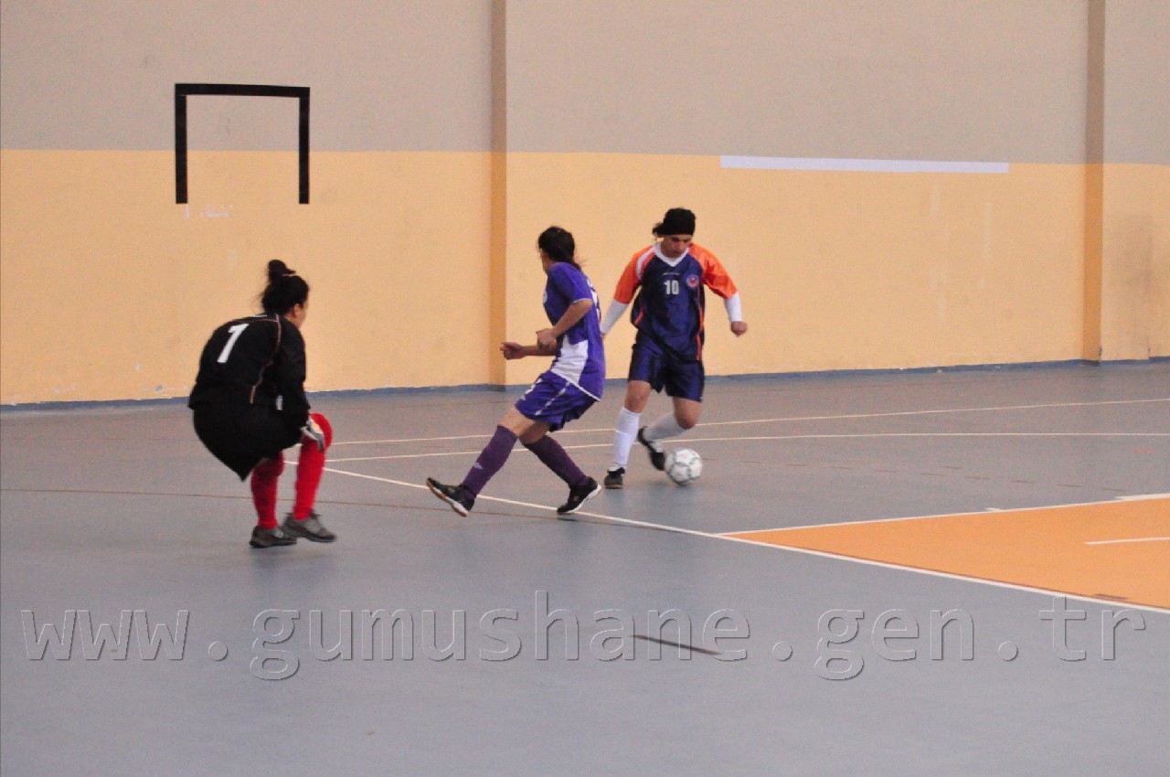 Gümüşhane Üniversitesi Fırtına Gibi Esti:13-5 4