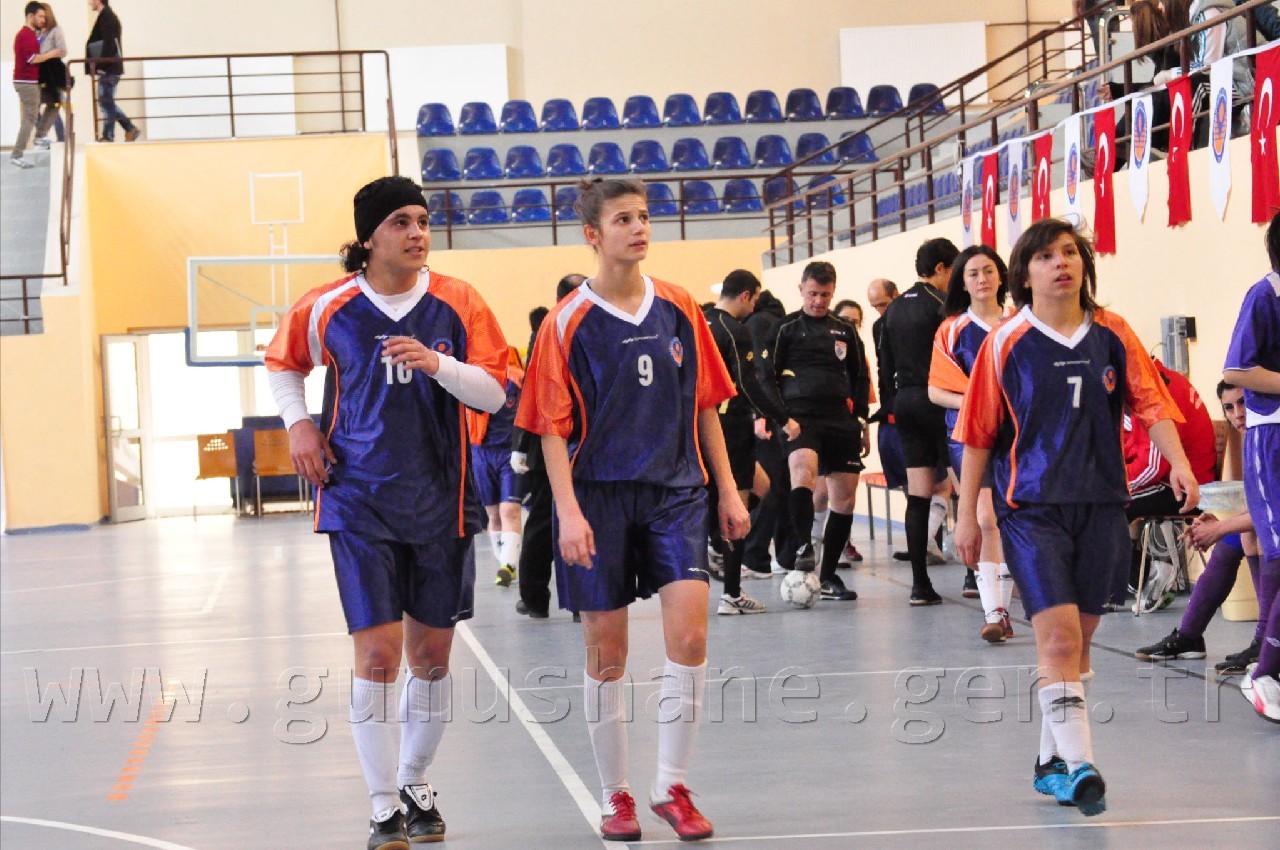 Gümüşhane Üniversitesi Fırtına Gibi Esti:13-5 8