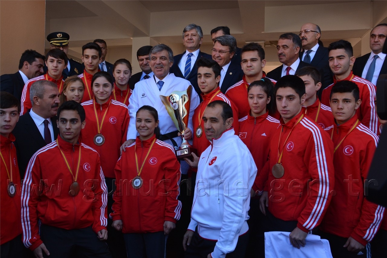 Cumhurbaşkanı Gül, Gümüşhane'de 9