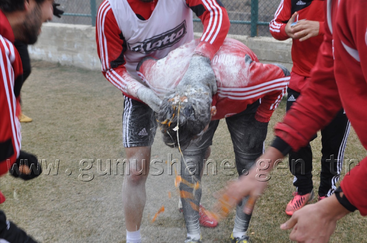 Gümüş kaldığı yerden devam 6