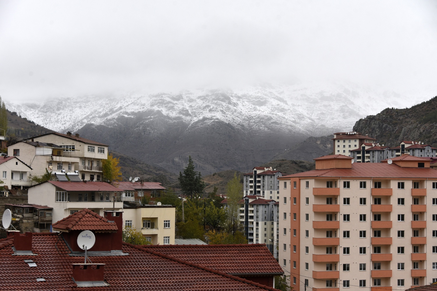 Gümüşhane’nin yüksekleri beyaza büründü 7