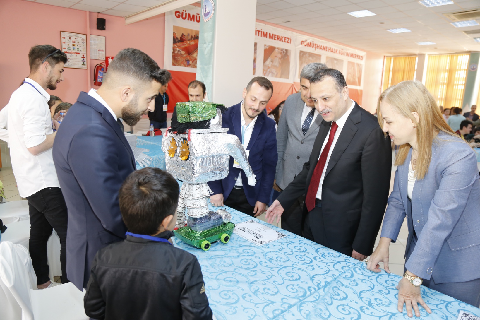 Gümüşhane’de 4. Kodlama Şenliği’nde çocuklar projelerini sergiledi 3