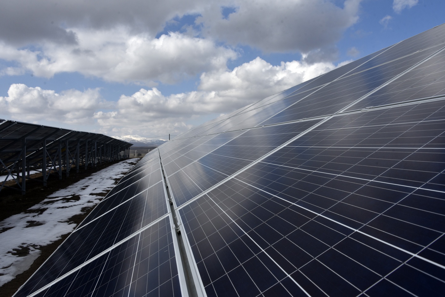 Gümüşhane’nin ilk GES santrali Köse ilçesinde kuruldu 13