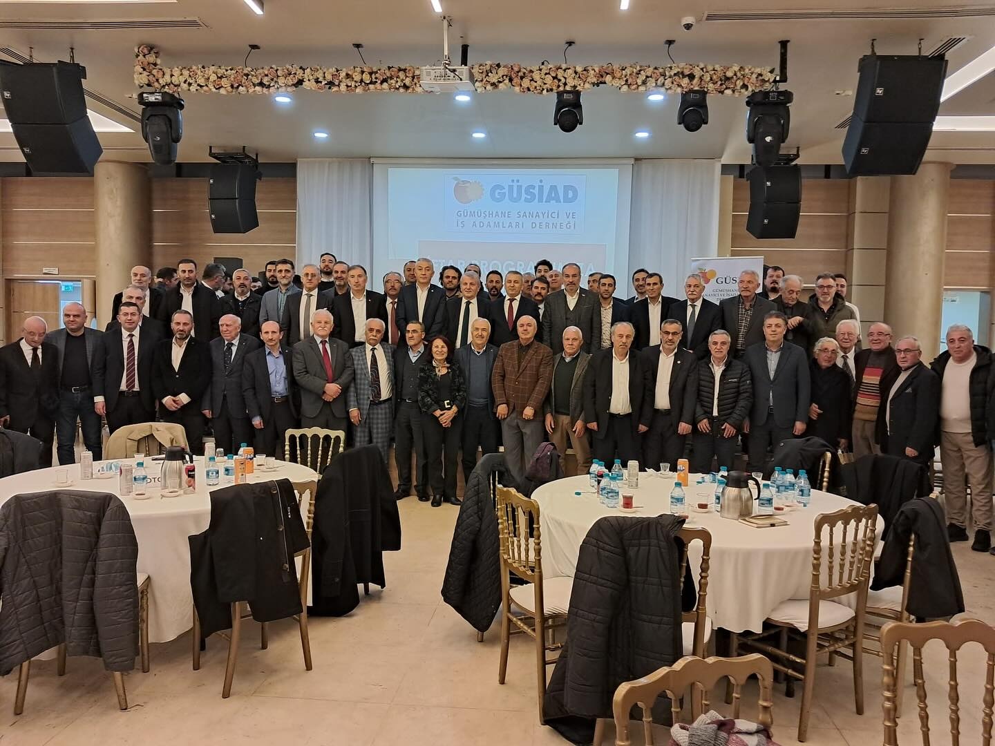 GÜSİAD ailesi geleneksel iftar programında buluştu 6