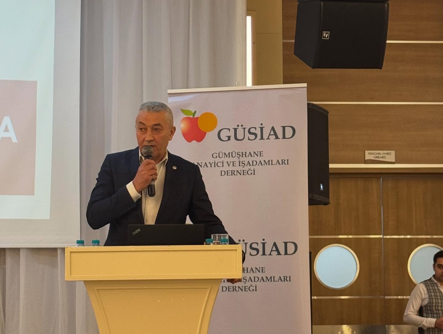 GÜSİAD ailesi geleneksel iftar programında buluştu 5