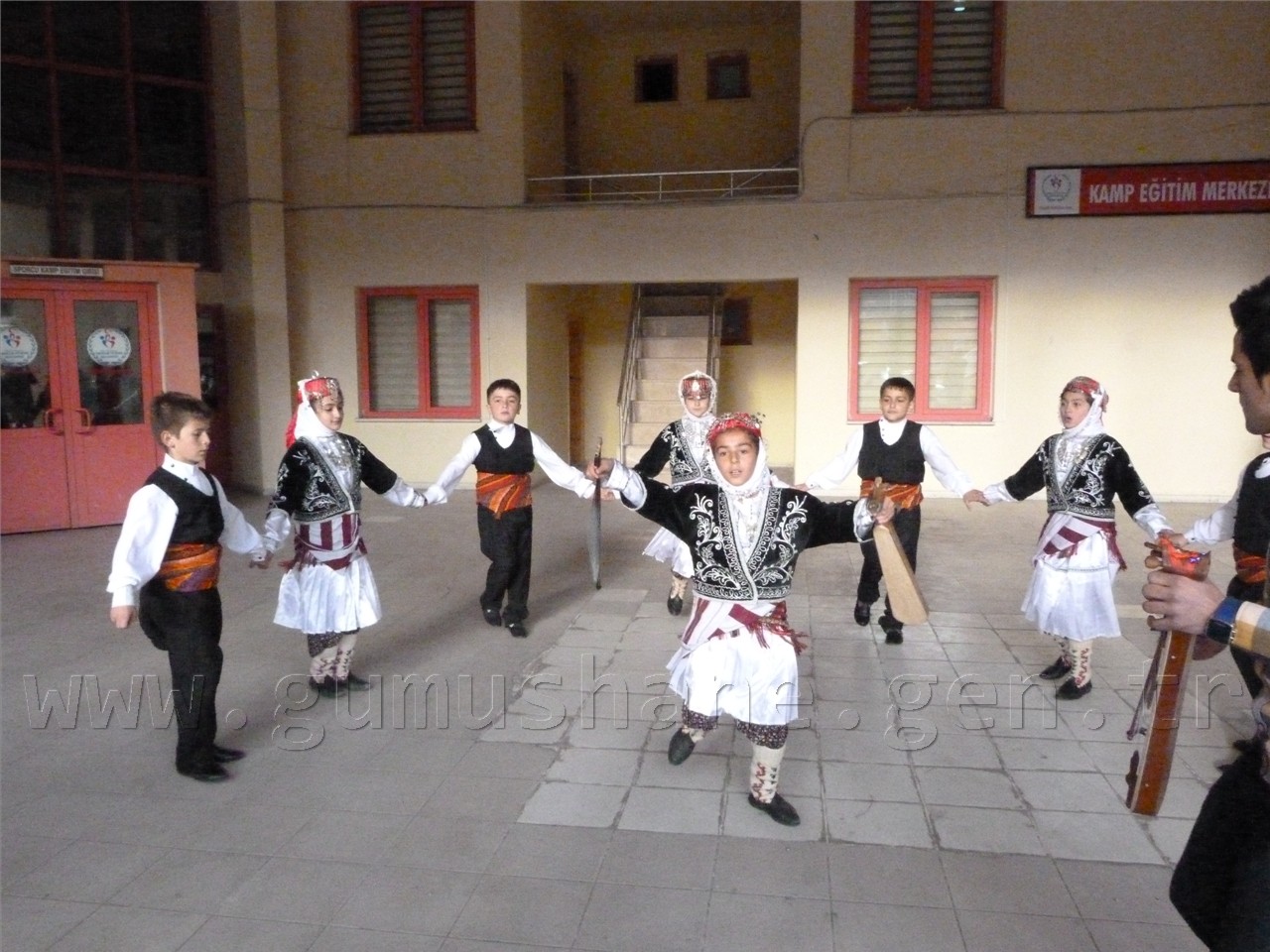 Gümüşhane Dubai'ye Gidiyor 8