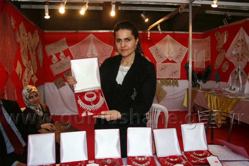 Halk Eğitimi Merkezinin Gümüşlerine Yoğun İlgi 6