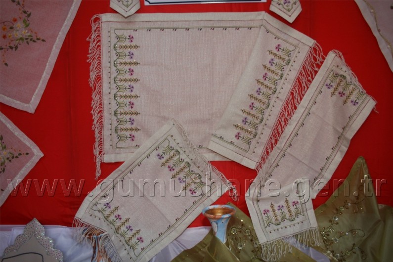 Halk Eğitimi Merkezinin Gümüşlerine Yoğun İlgi 9