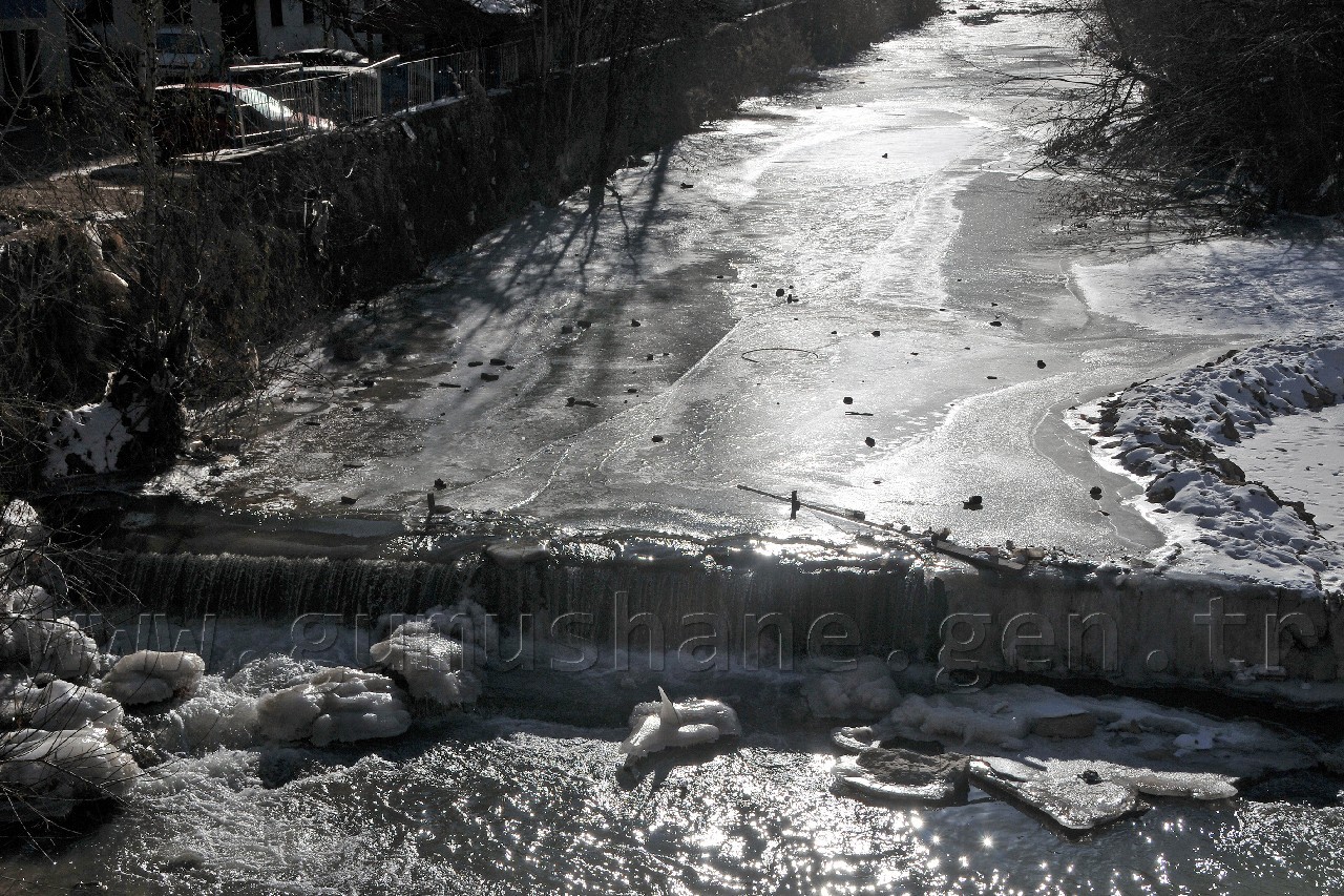 Harşit Çayı Buz Tuttu 3