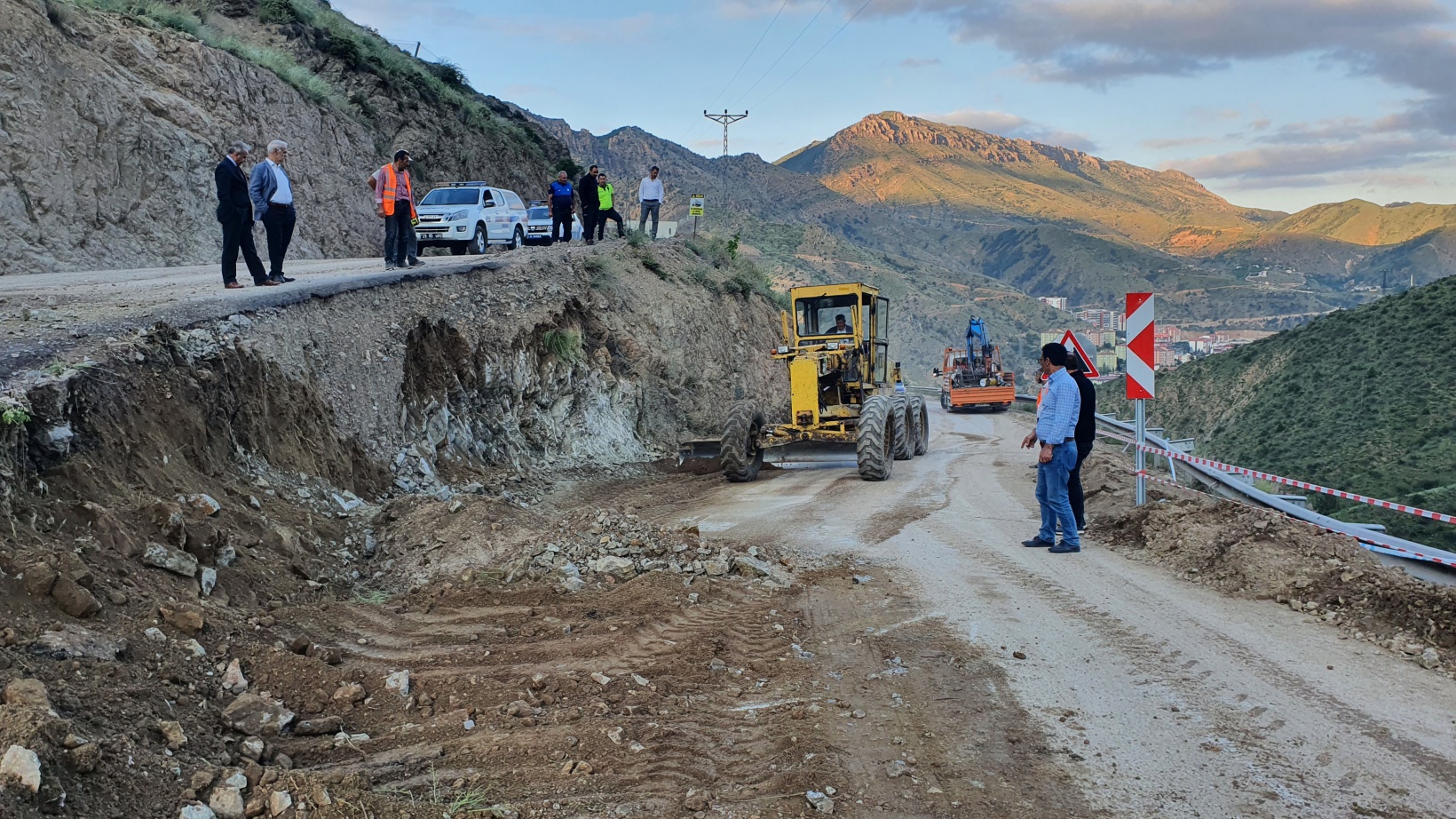 Hastane yolu 27 gün sonra yine kapandı 1