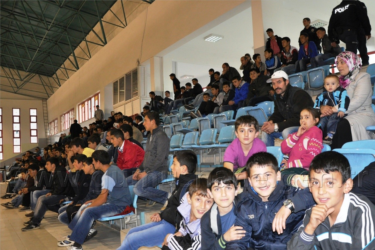 Yenilgi moralleri bozamadı 2