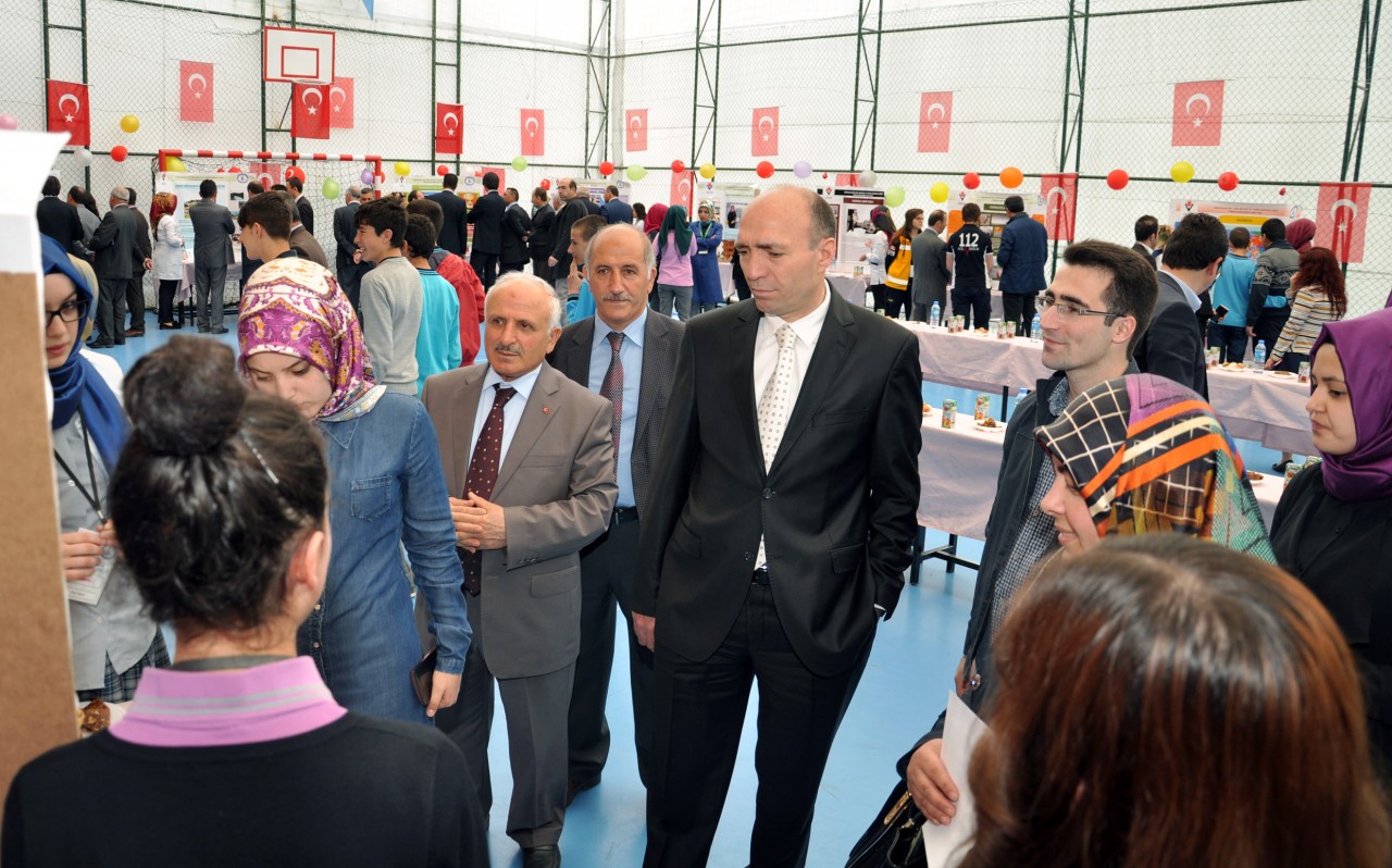 İbn-i Sina’dan Sağlık ve Bilim Temalı TÜBİTAK Bilim Fuarı 11