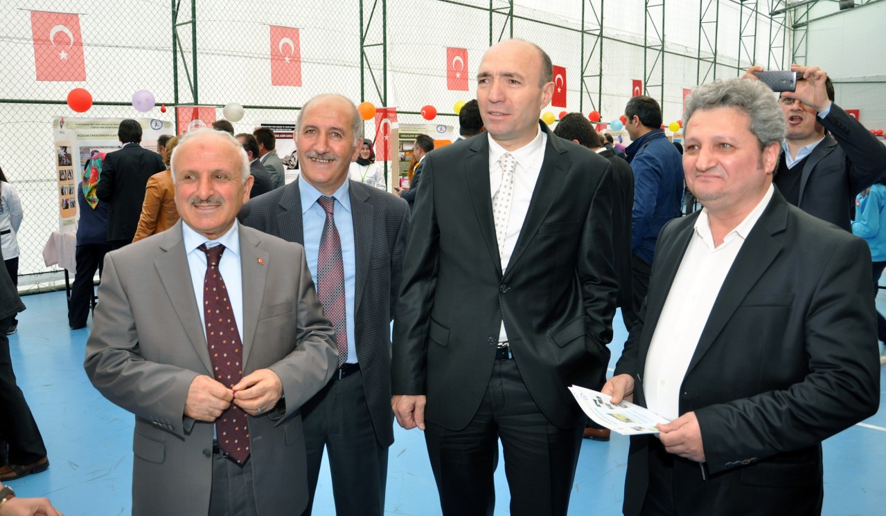 İbn-i Sina’dan Sağlık ve Bilim Temalı TÜBİTAK Bilim Fuarı 9