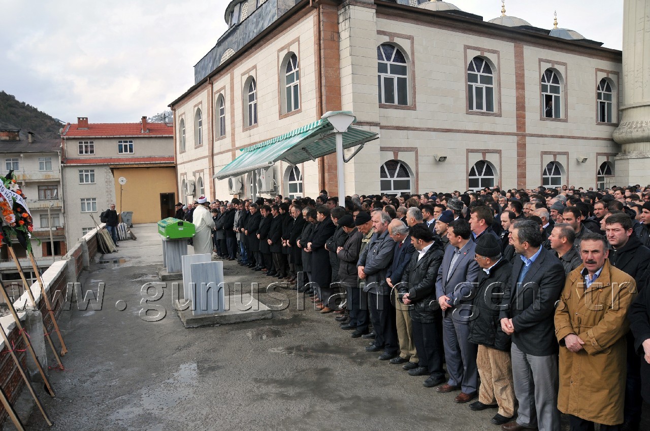 Çimen Son Yolculuğuna Uğurlandı 6