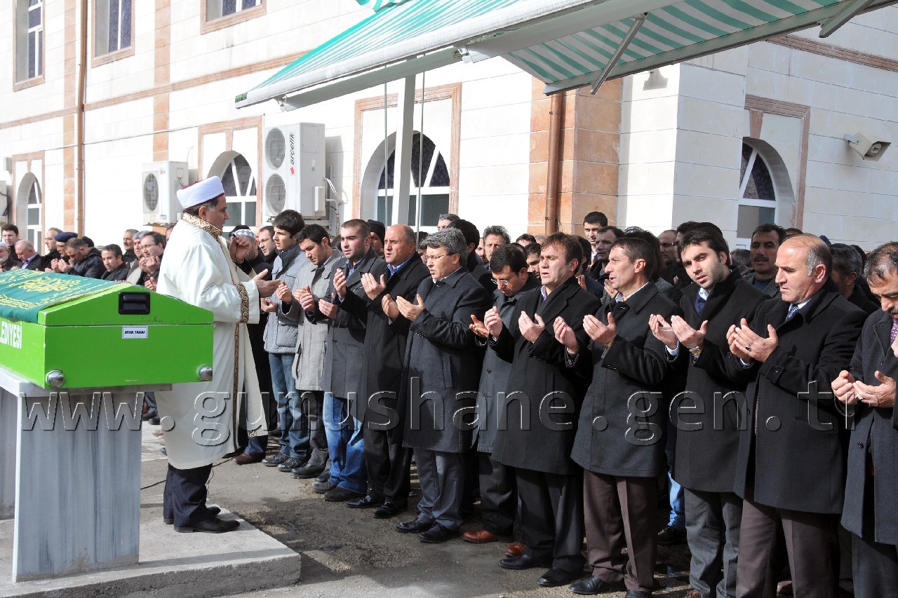 Çimen Son Yolculuğuna Uğurlandı 7