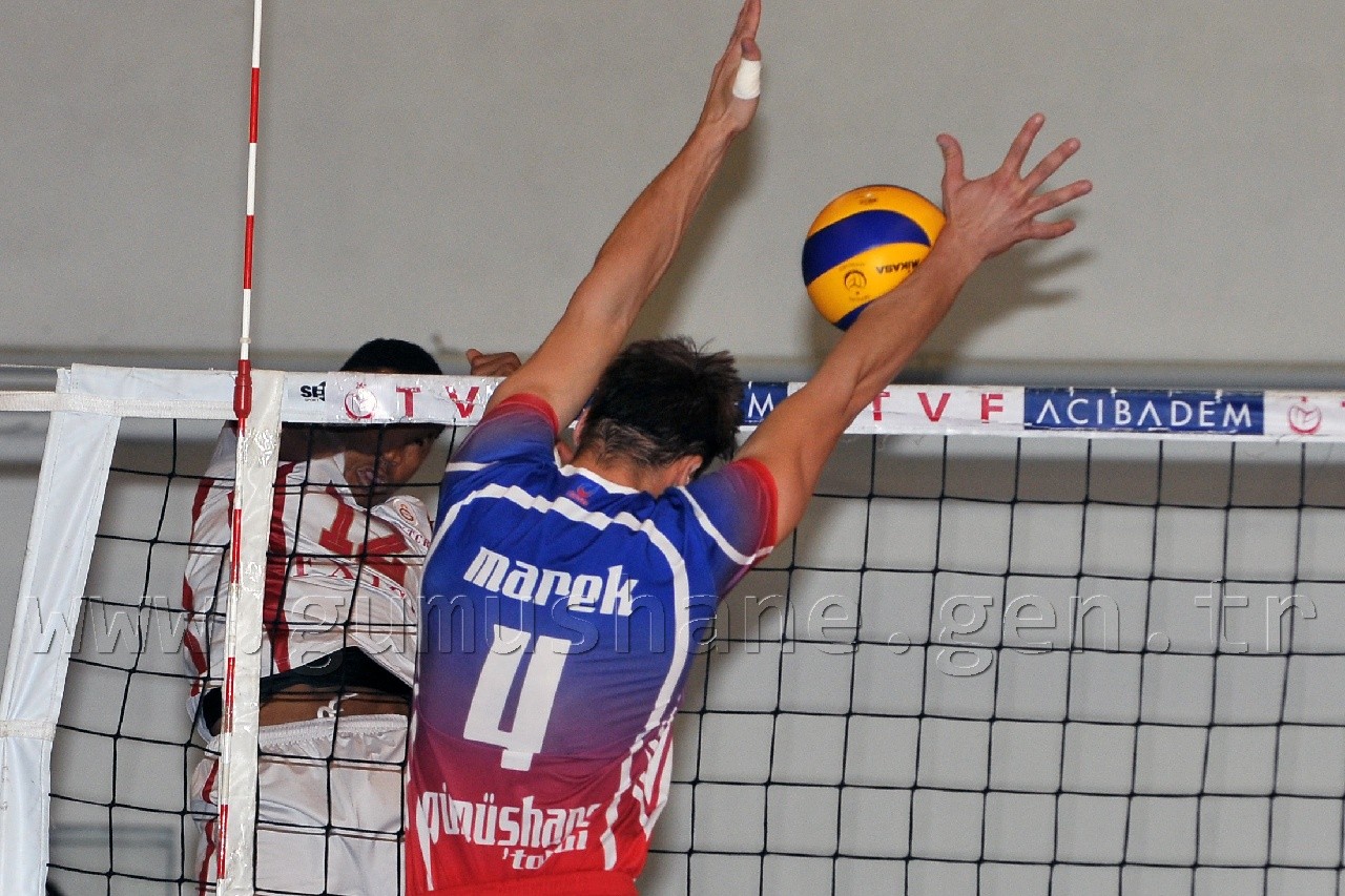 Torul Cimbom'a Direnemedi: 1-3 8