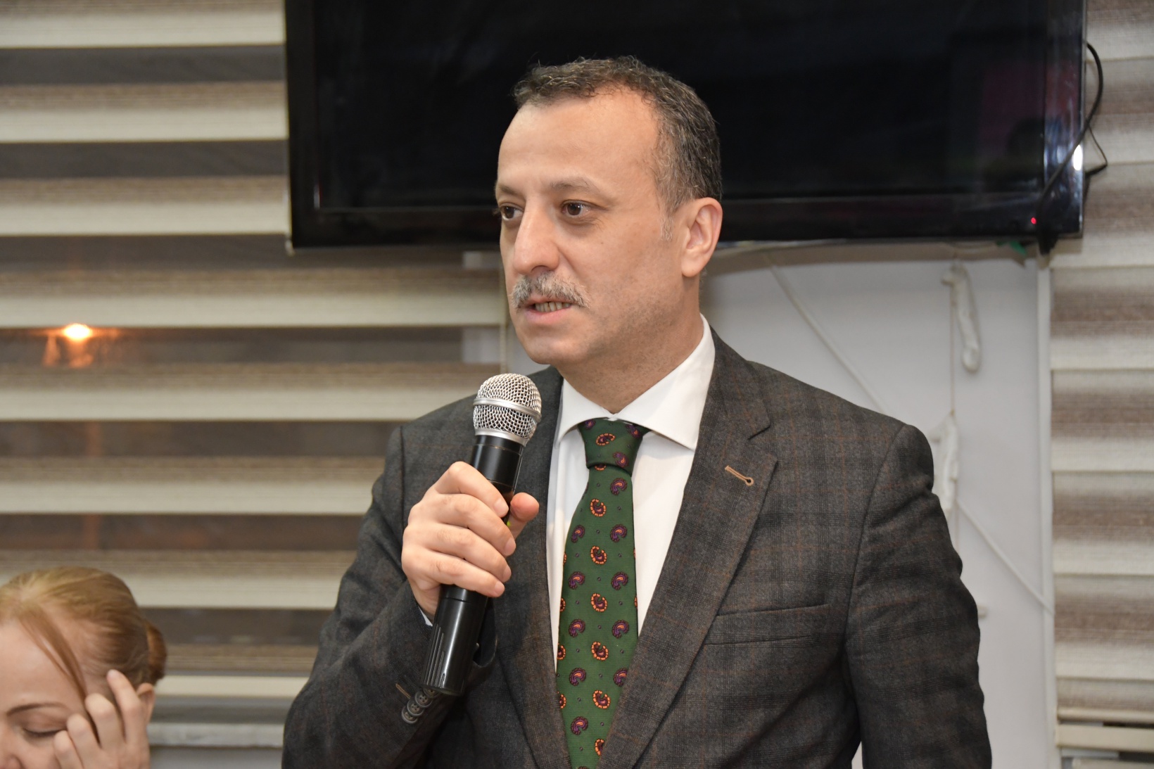 Vali Taşbilek şehit aileleri, gaziler ve yakınları ile iftarda bir araya geldi   1