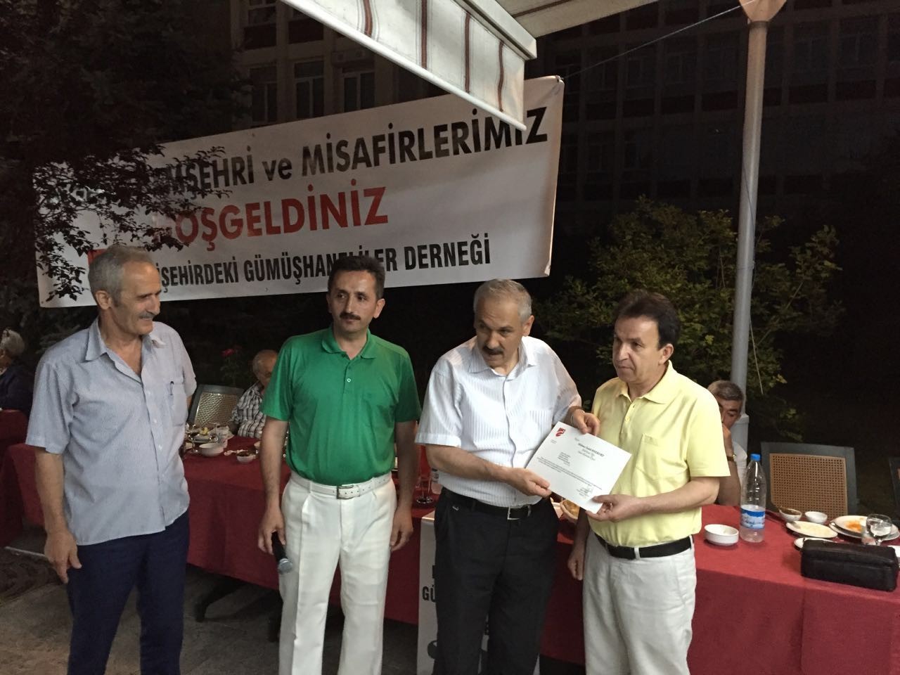 Eskişehir’deki Gümüşhaneliler iftar sofrasında bir araya geldi 4