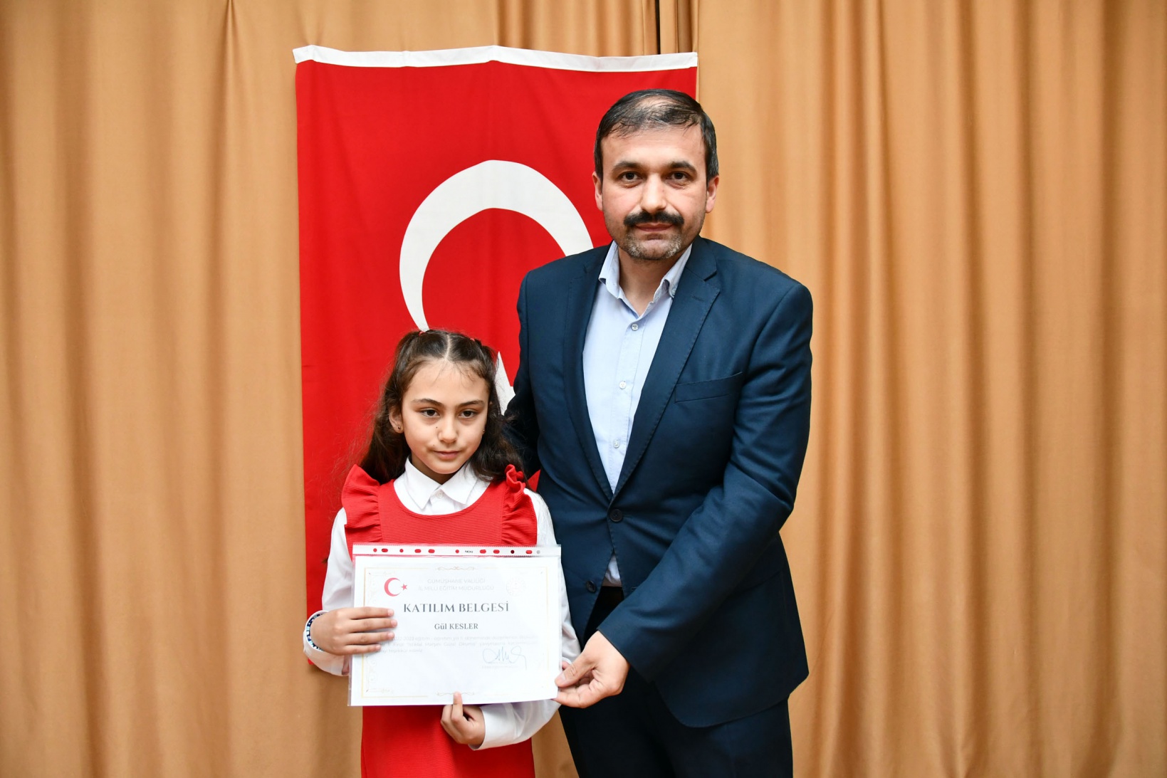 İstiklal Marşını güzel okuma yarışması finali yapıldı 4