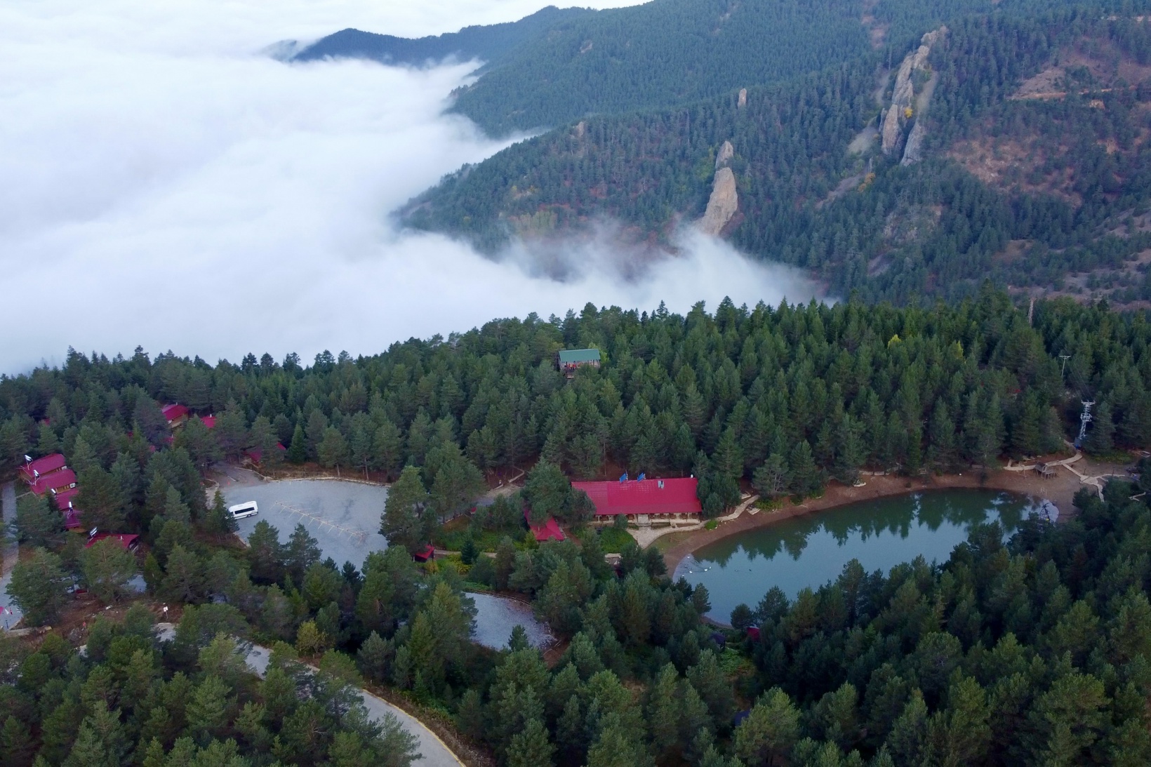 Sonbahar güzelliklerini havadan görüntülediler 4