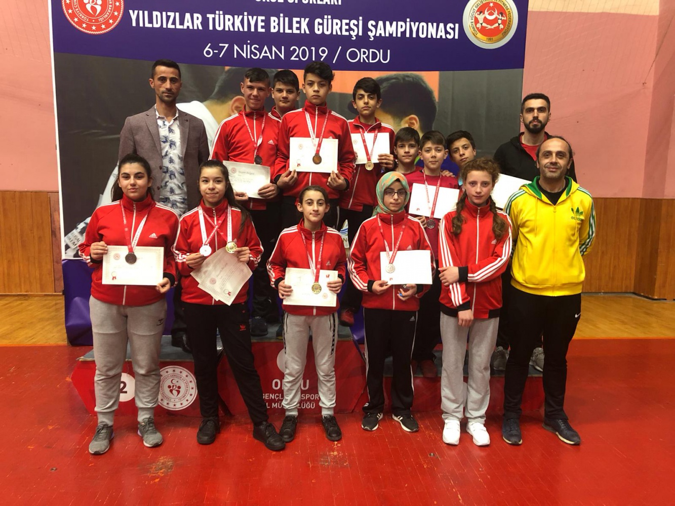 Bilek güreşine Gümüşhane damgası 1