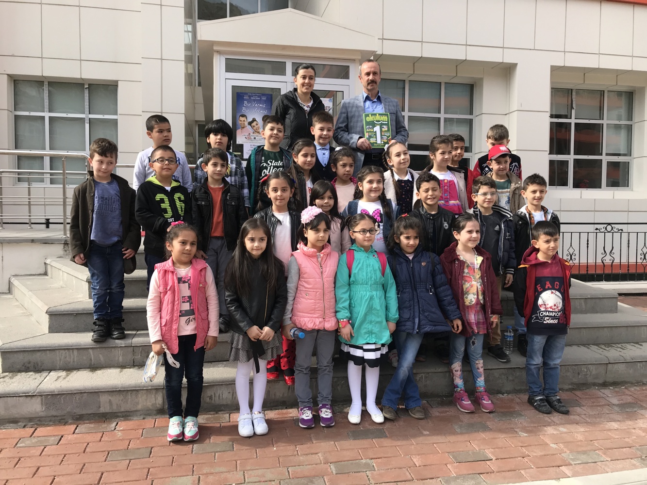 Öğrenciler kitapların büyülü dünyasında 8