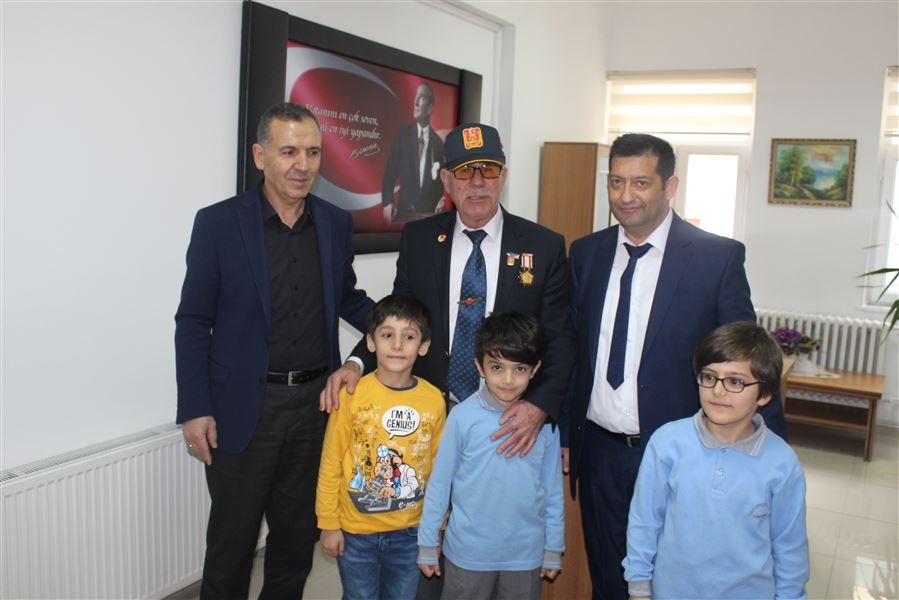 Öğrenciler gazilerle buluştu 6