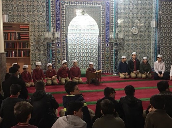 Sultanbeyli’de şehitler rahmetle yad edildi 38