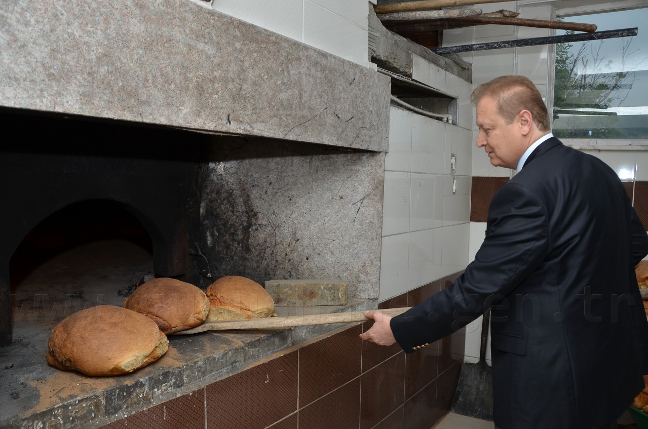 Vali Yavuz Kürtün ve Özkürtün’de 3