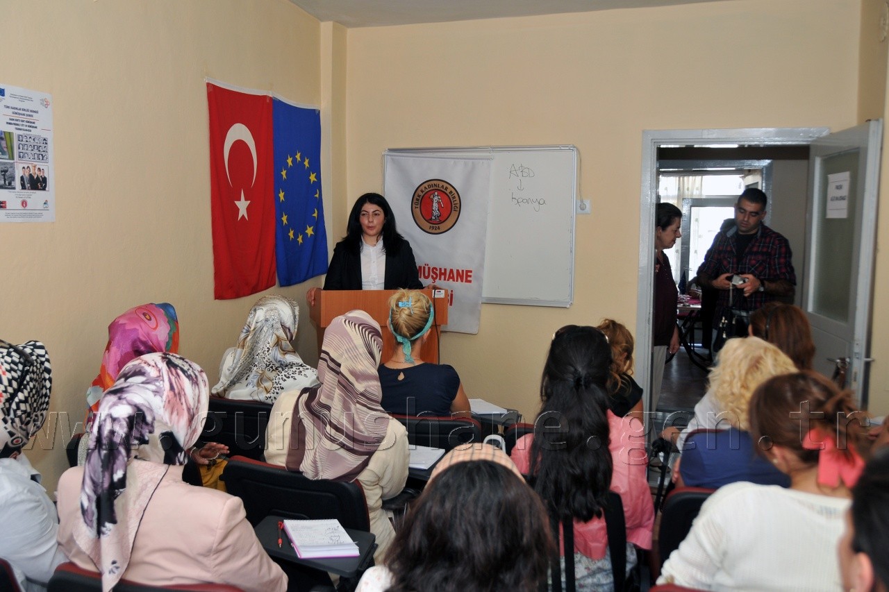 Kadın Kaymakamdan Gümüşhaneli Kadınlara Liderlik Eğitimi 1