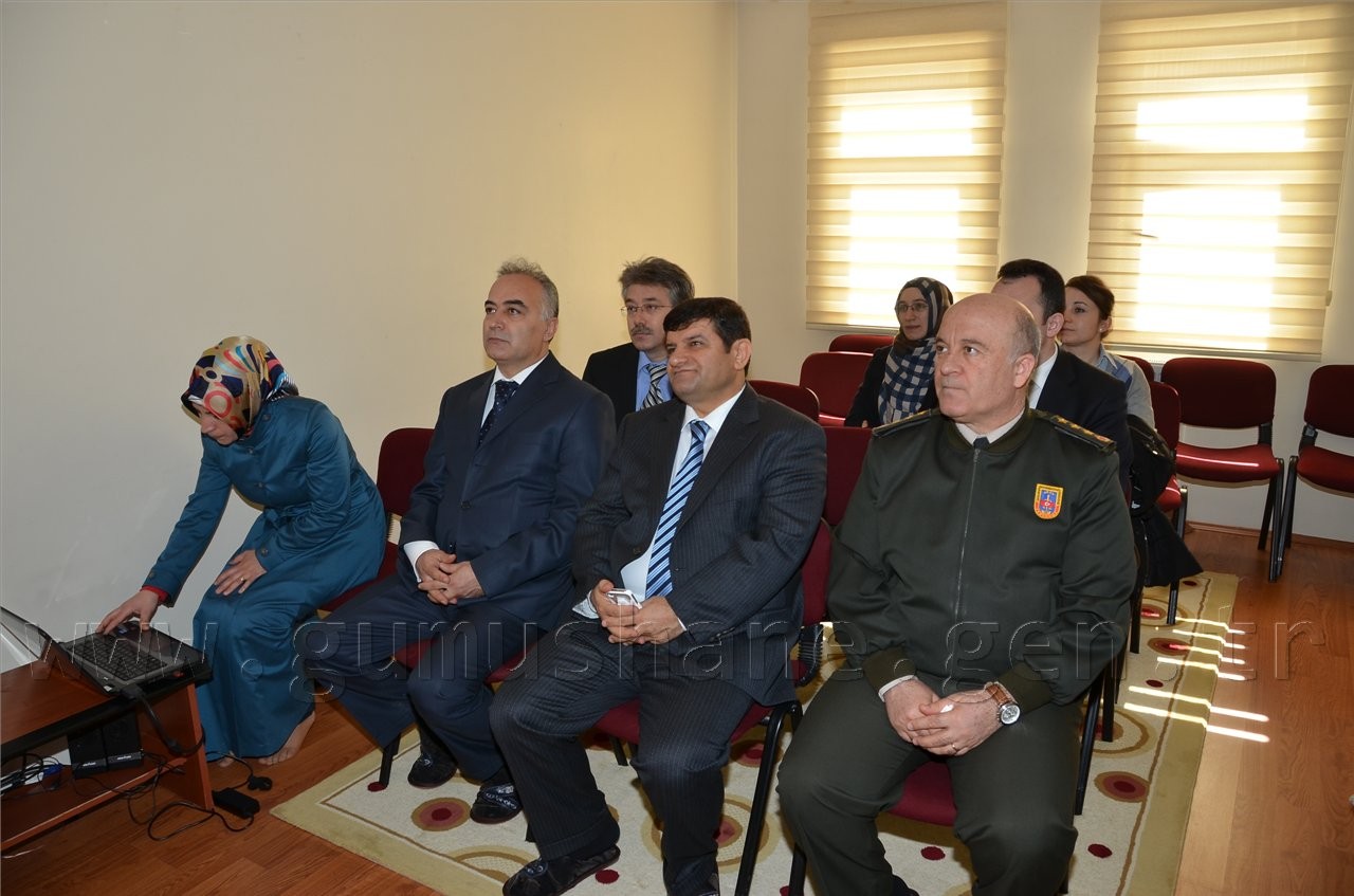 Vali Mayda, Kadınlar Gününde Kadın Derneklerini Ziyaret Etti 4