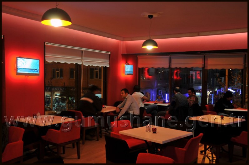 Neşem Kafe Göz Kamaştırıyor 9