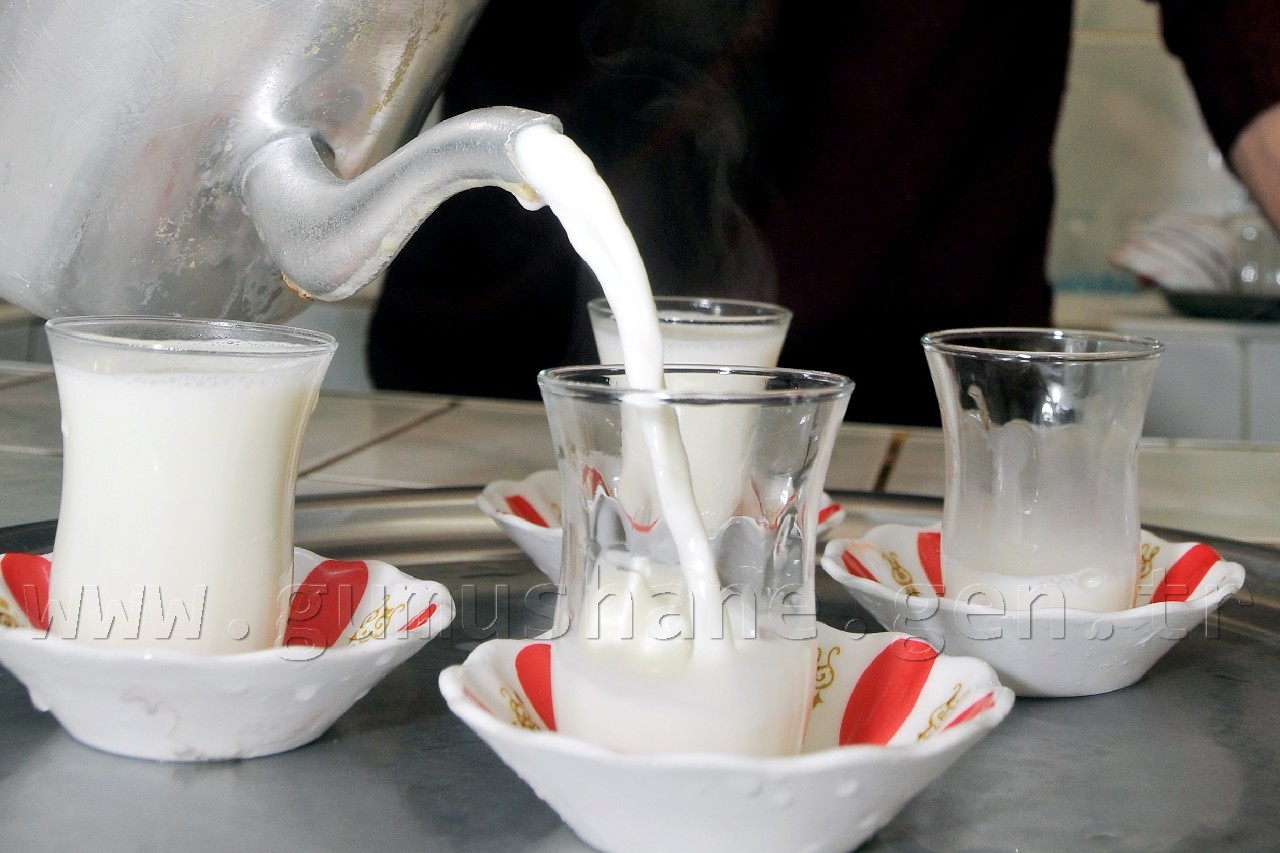 Kahvehane Değil Süthane 1