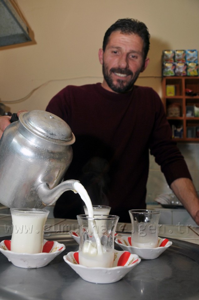 Kahvehane Değil Süthane 5