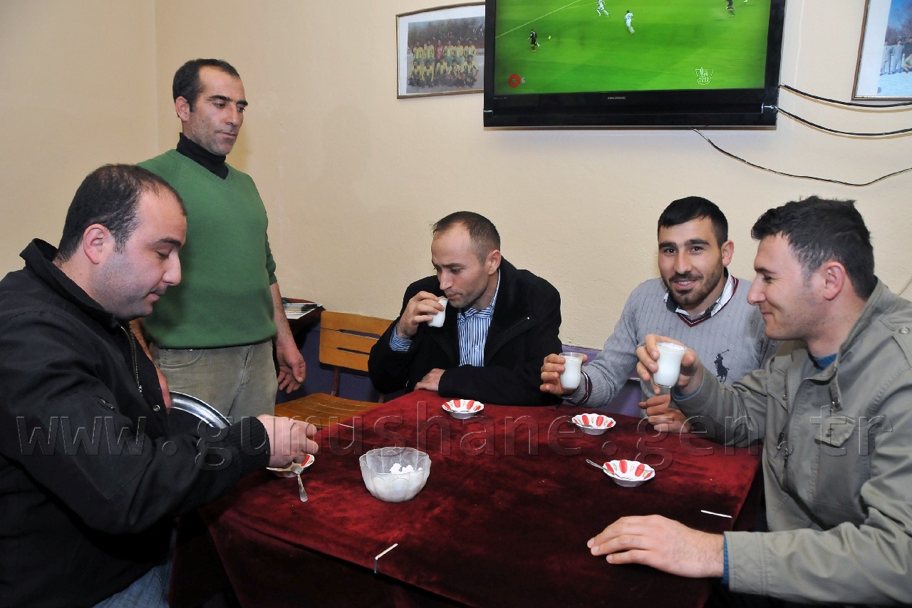 Kahvehane Değil Süthane 6