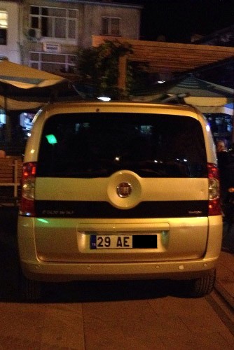 Gümüşhane’de kaldırım üzerine park edenlere af yok 5