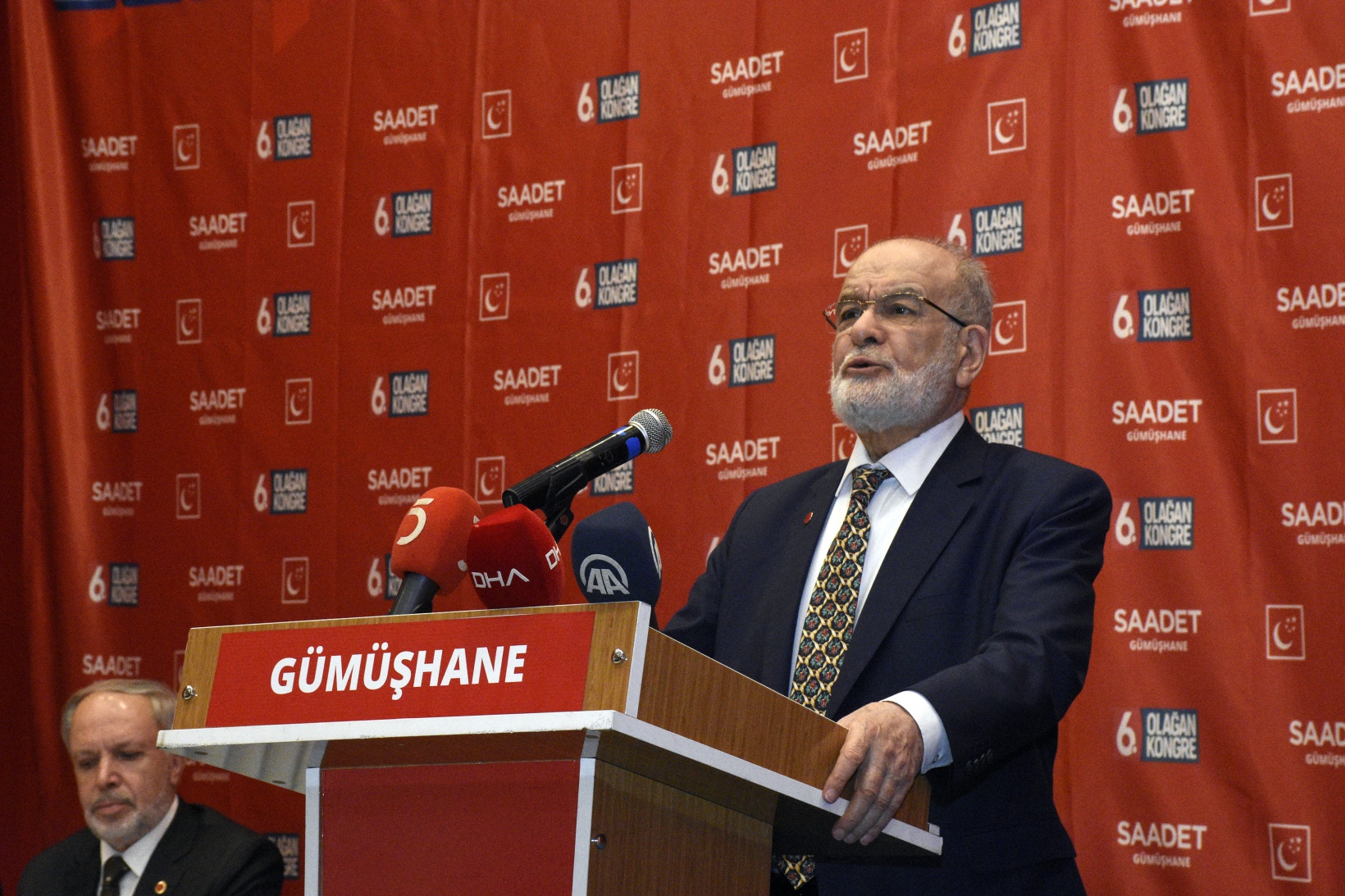 Karamollaoğlu Gümüşhane’de 14